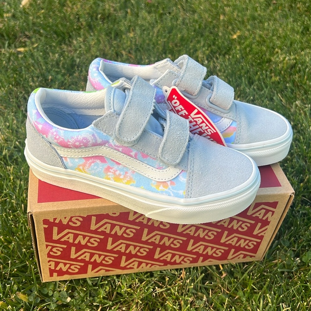 Brand new Vans - Old Skool V - Kids 12.5